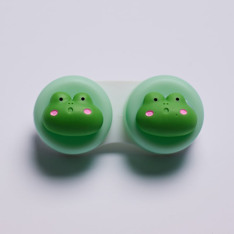 Mochi Frog Contacts Case Green - eotd